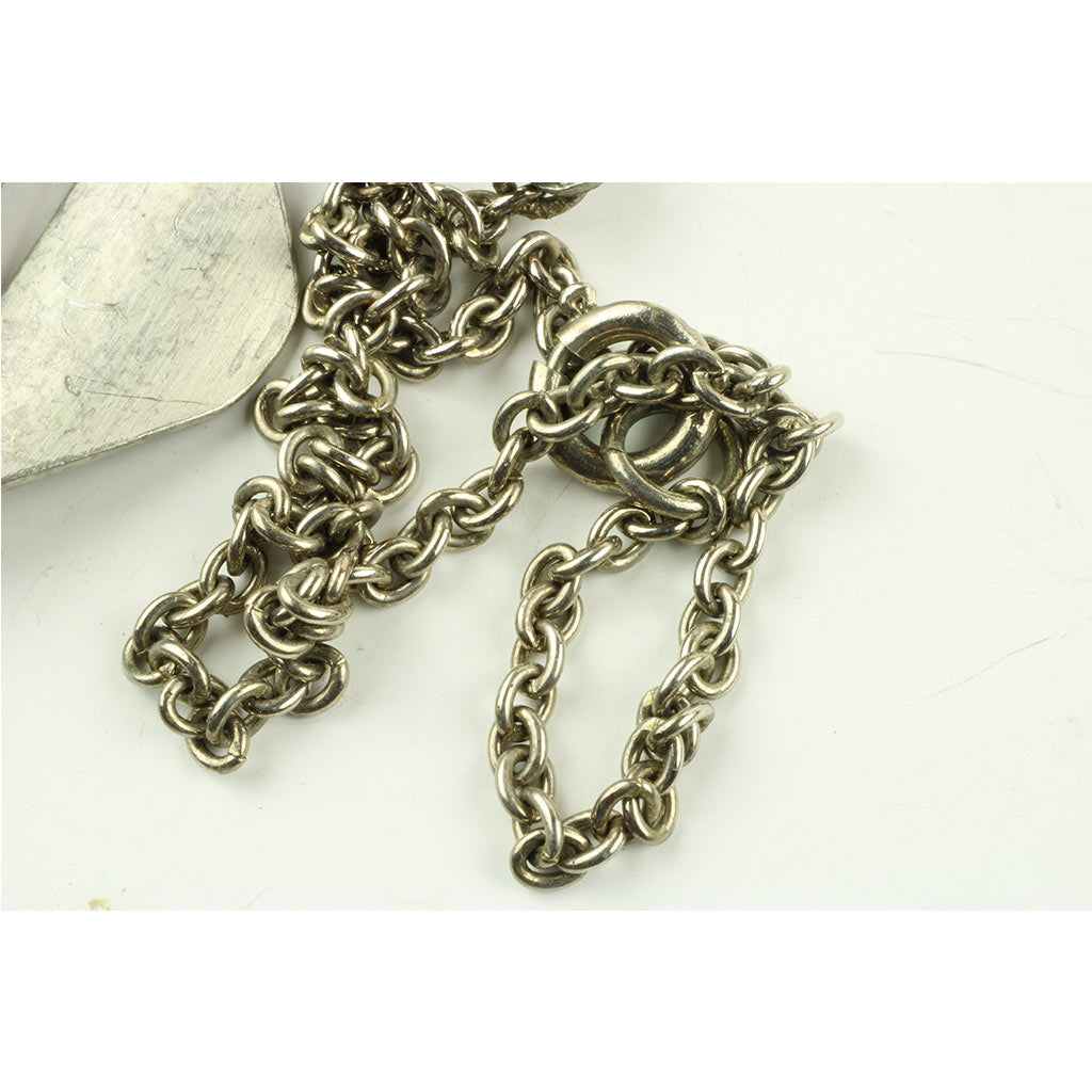 Halskæde af håndlavet tin