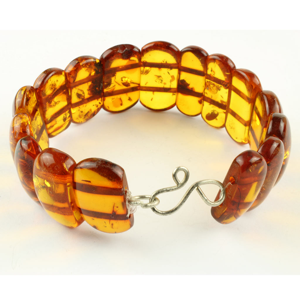 Stort armbånd af poleret rav