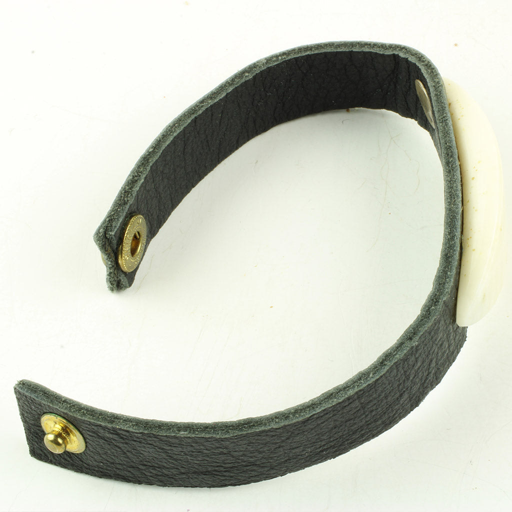 Grønlandsk armbånd med ben plade