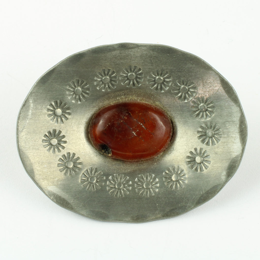 Dansk broche med rav stemplet Jydekunst 352, MADE IN DENMARK