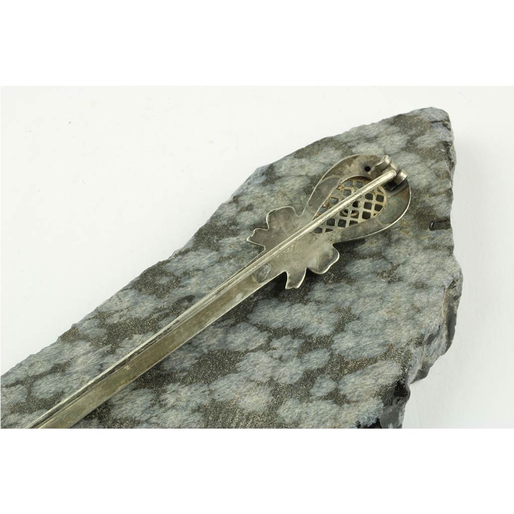 Antik Hans Jensen tilskrevet broche med blå sten