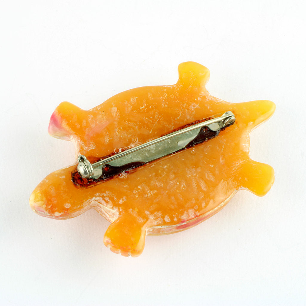Skildpadde broche af komposit