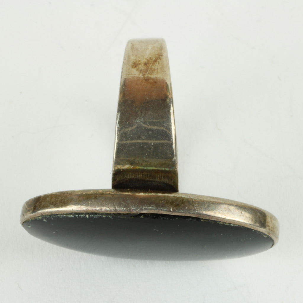 DS ring med onyx - str: 55