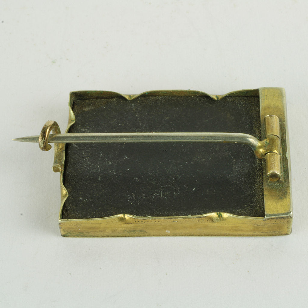 Pietra dura broche