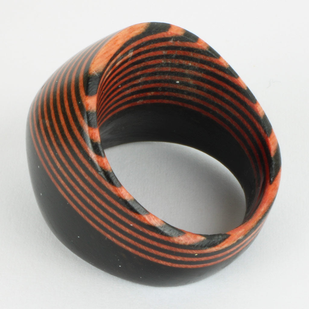 Ring af træ - str: 55