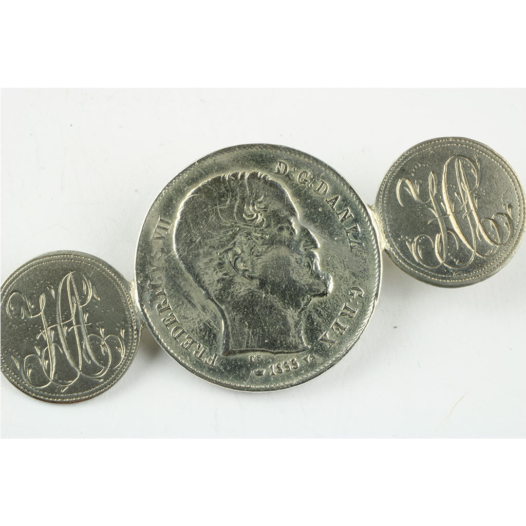 Antik mønt broche med Frederik VII